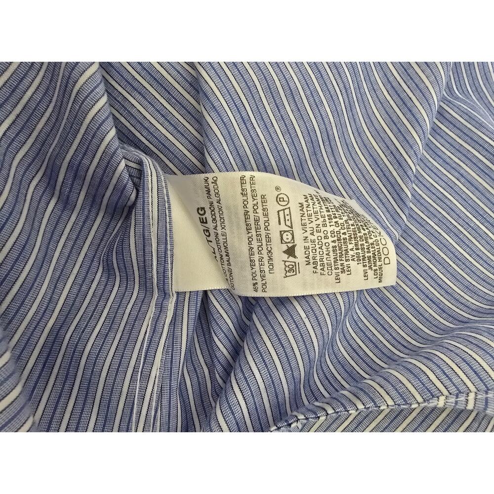Dockers Men's XL Khaki Diem Blue Striped Short Sleeve Button Down Shirt
- Picture 7 of 8